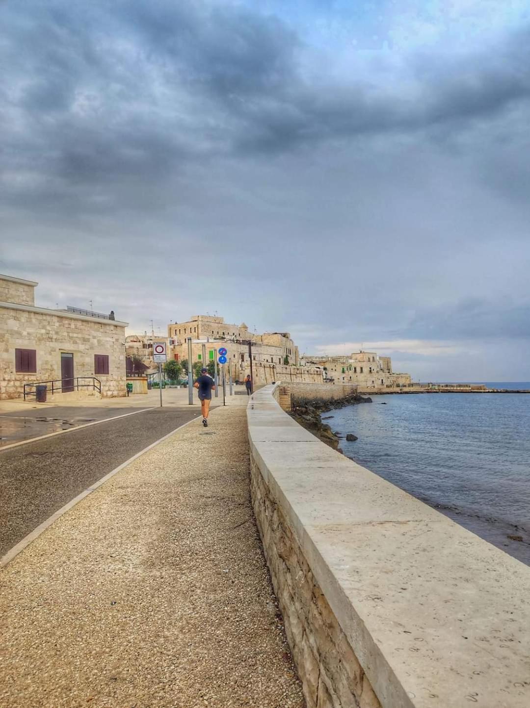 Unique White Stone Studio Giovinazzo Exterior foto