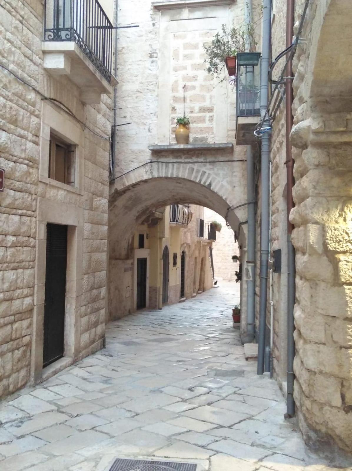 Unique White Stone Studio Giovinazzo Exterior foto